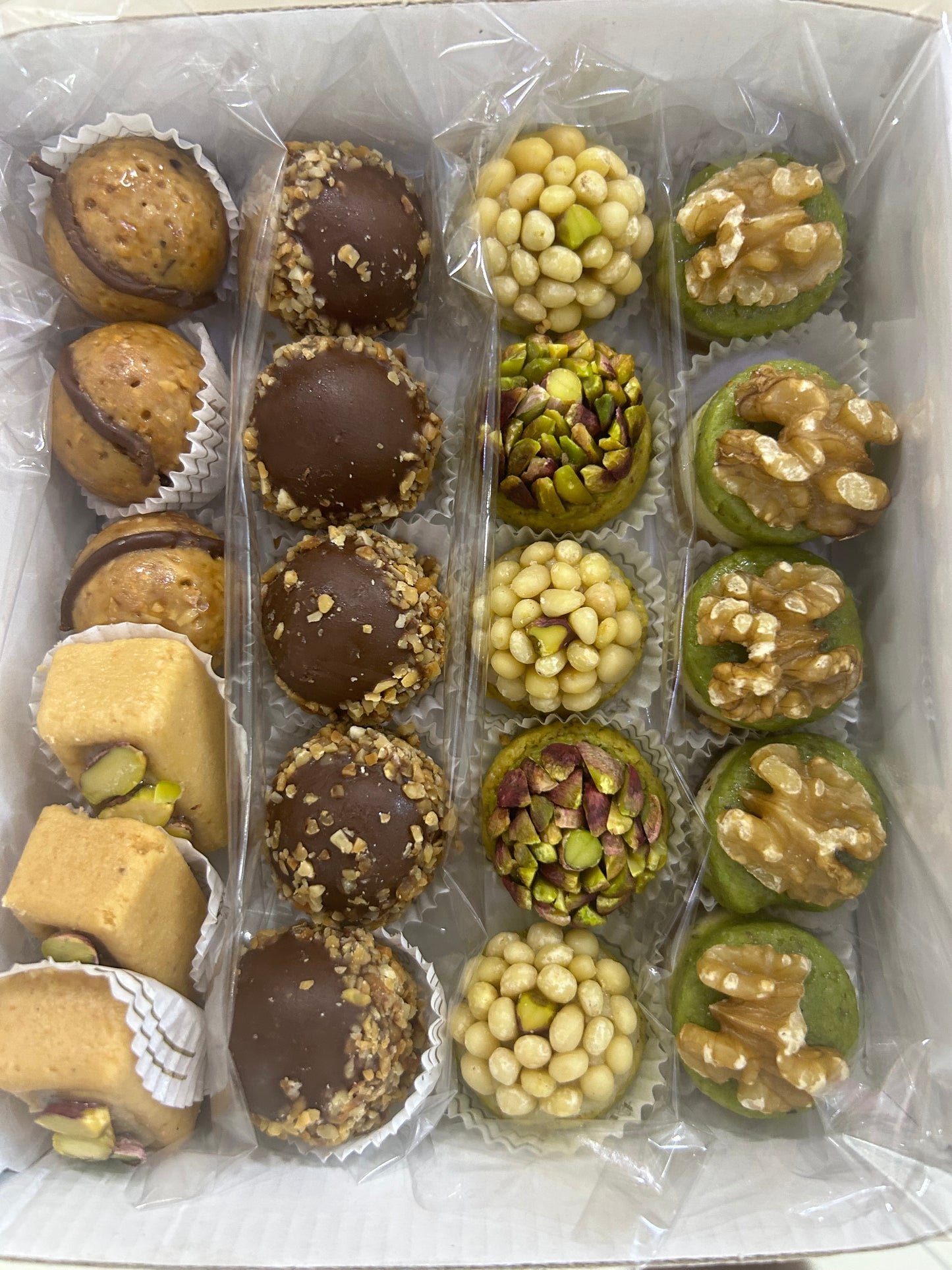 Tunisian Mixed Sweet Box’s